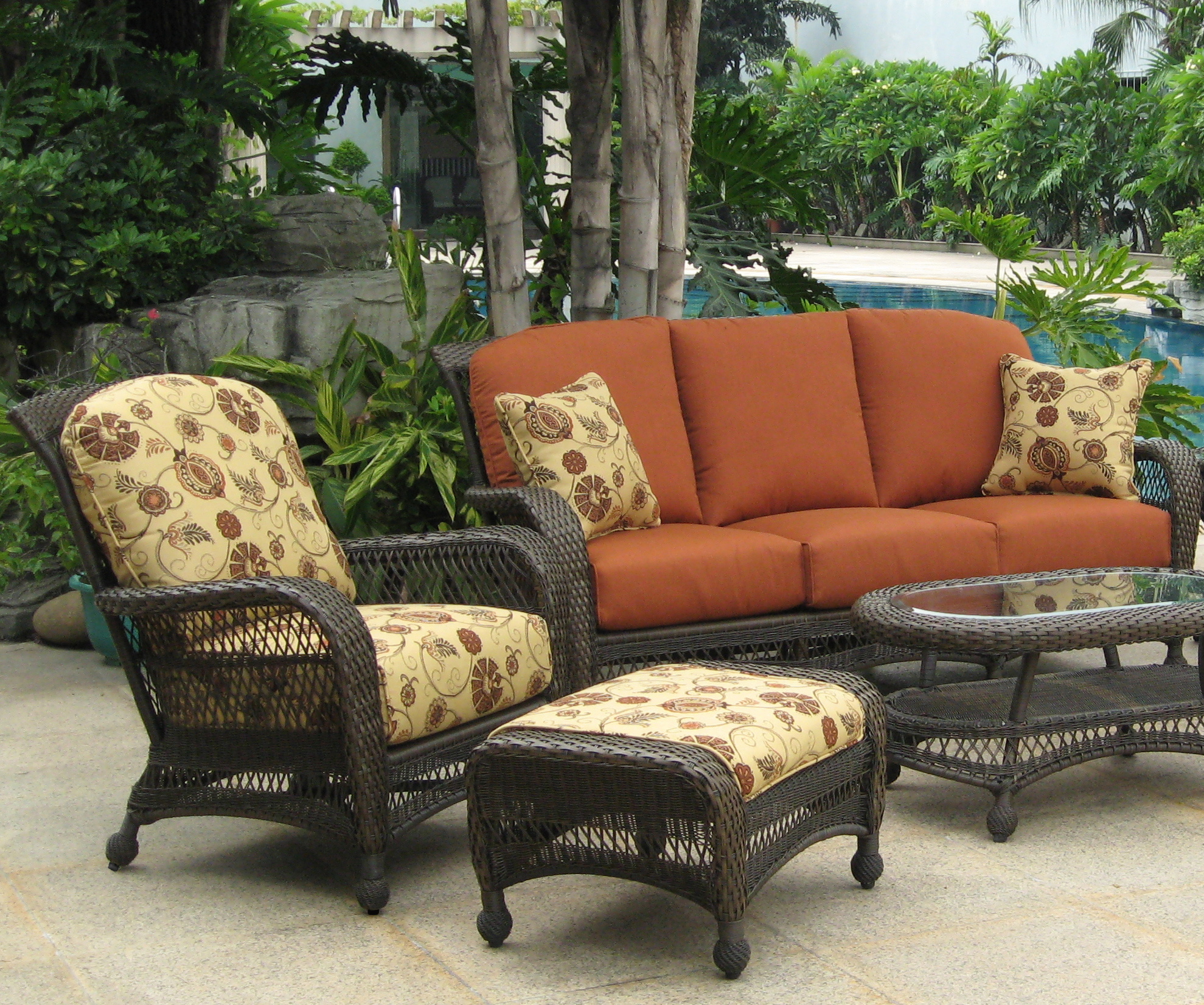 GRAND CYPRESS COLLECTION – PATIO SET BILLBOARD-image